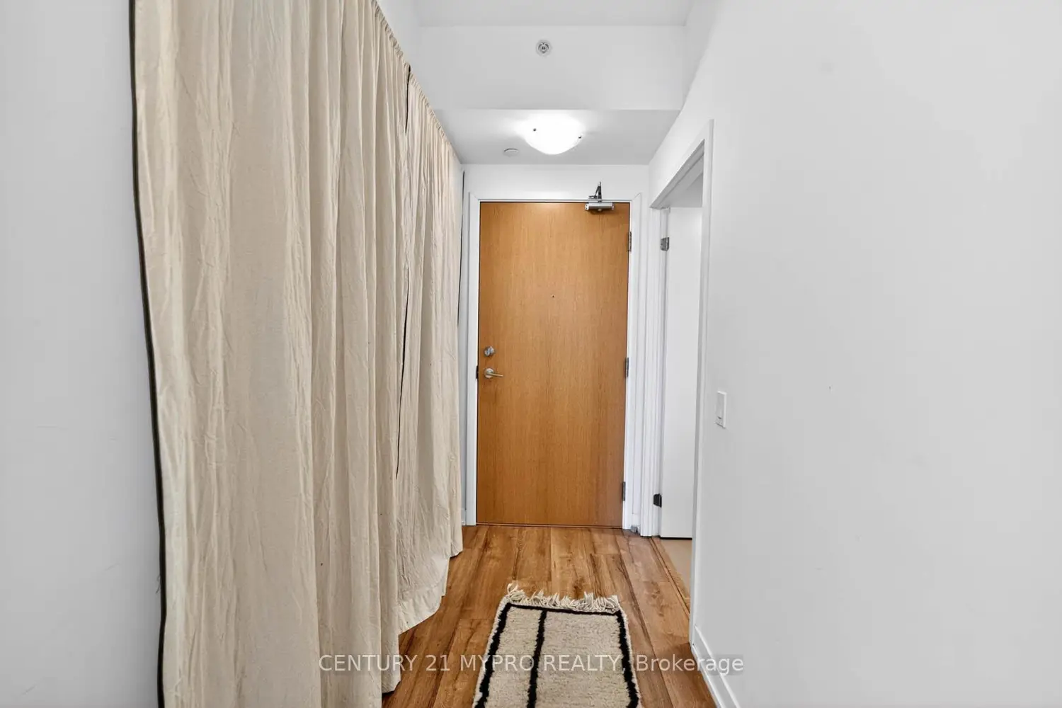 Additional image 12 of 1787 St Clair Avenue 414