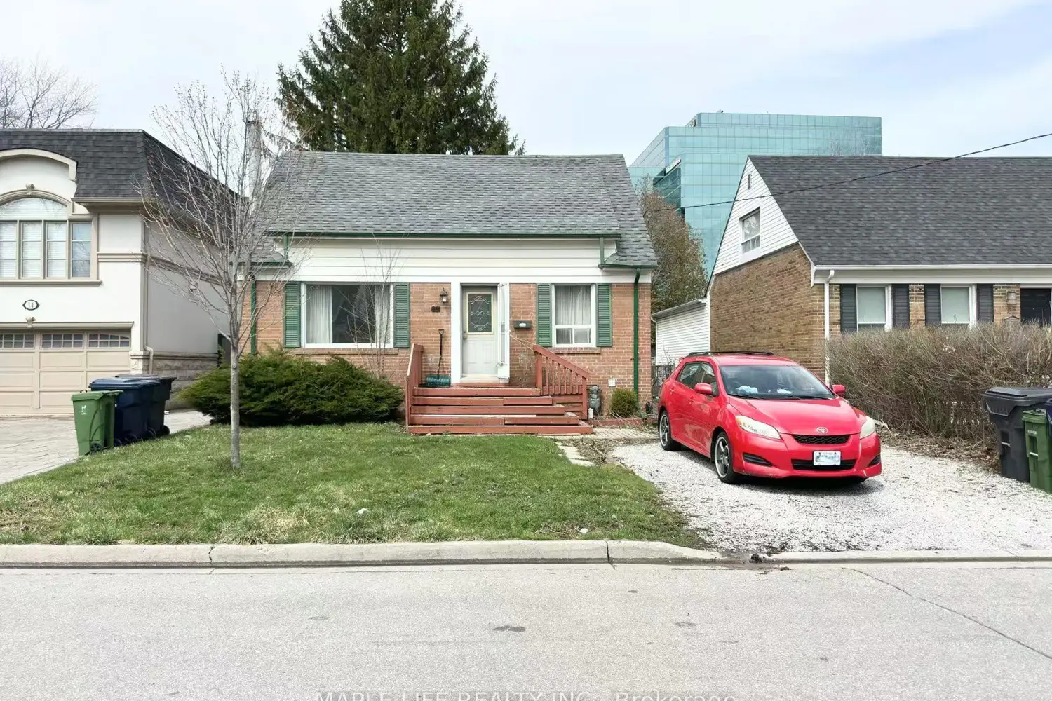 Additional image 2 of 16 Lyndale Drive