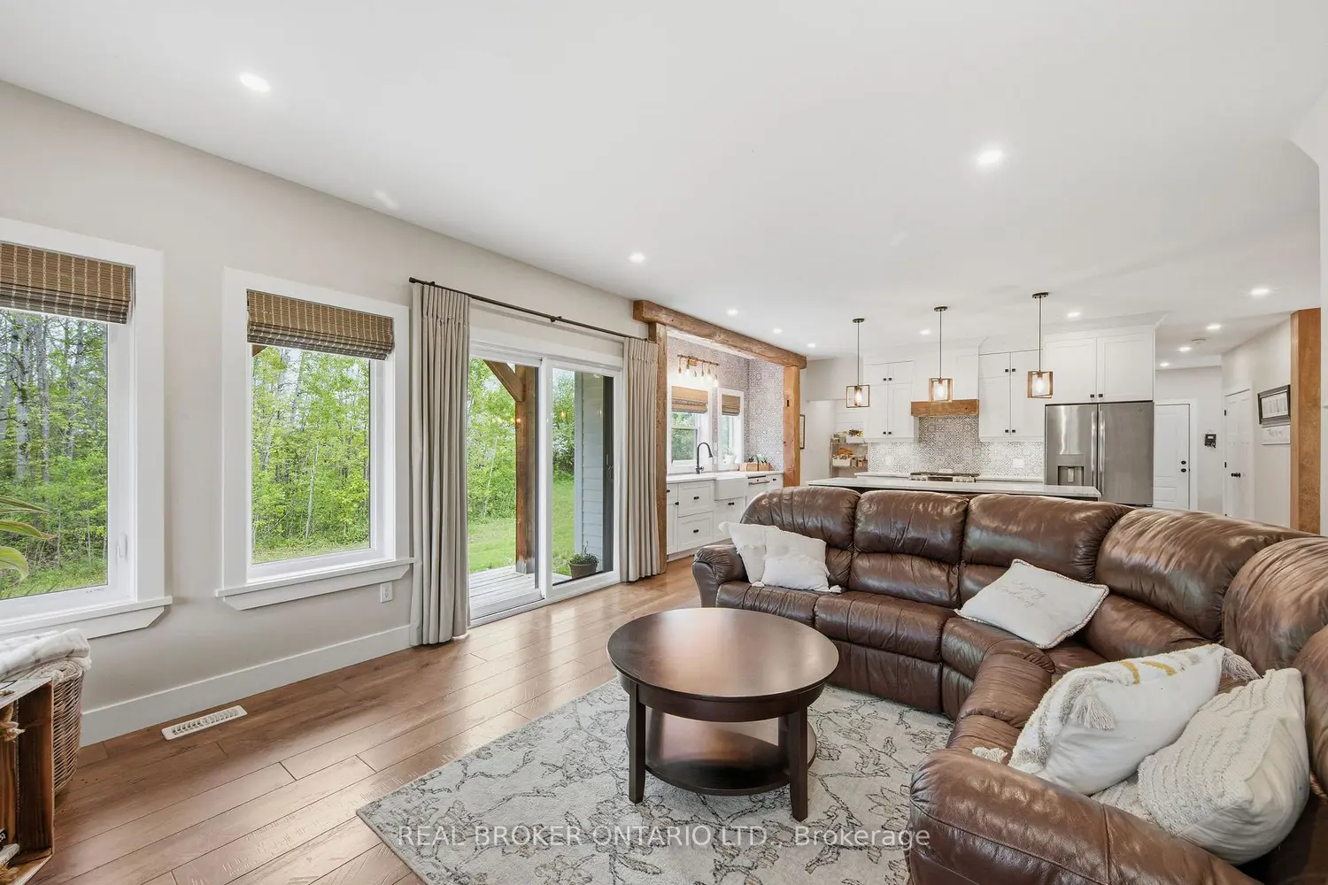 1140 Pelton Road photo 5