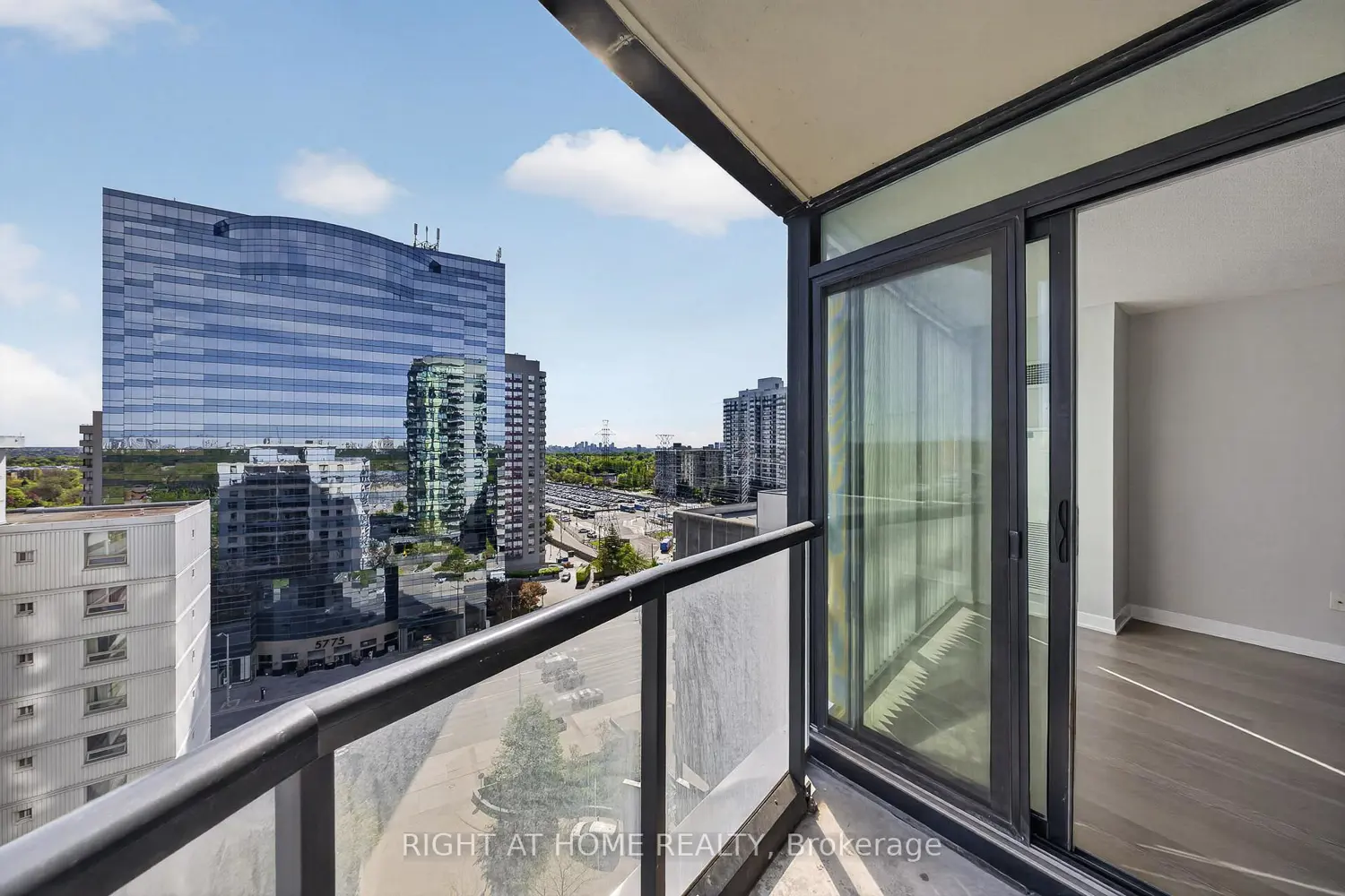 Additional image 9 of 5740 Yonge Street 1307