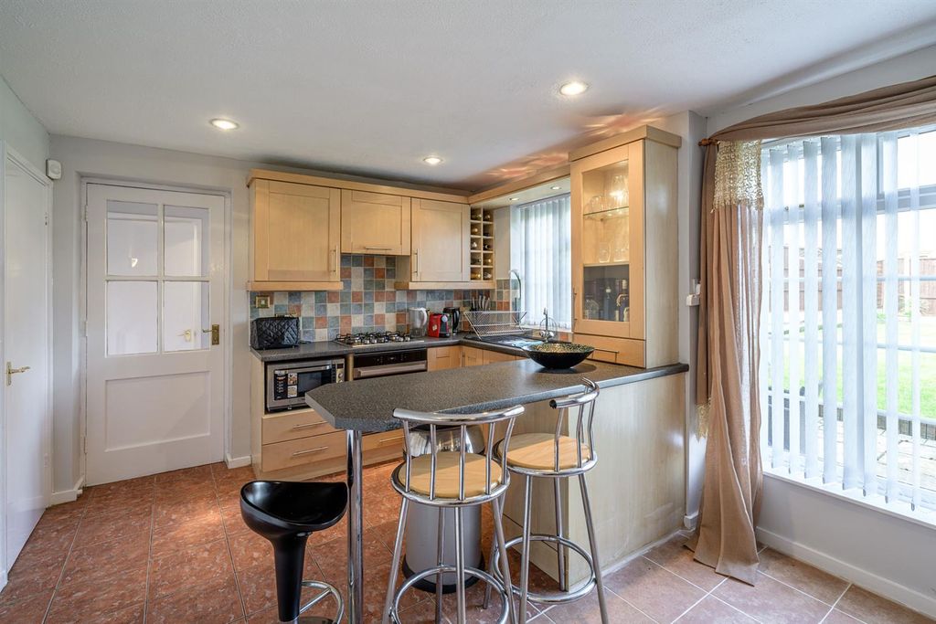Additional image 11 of 5 bed detached house for saleCampion Grove, Halesowen B63