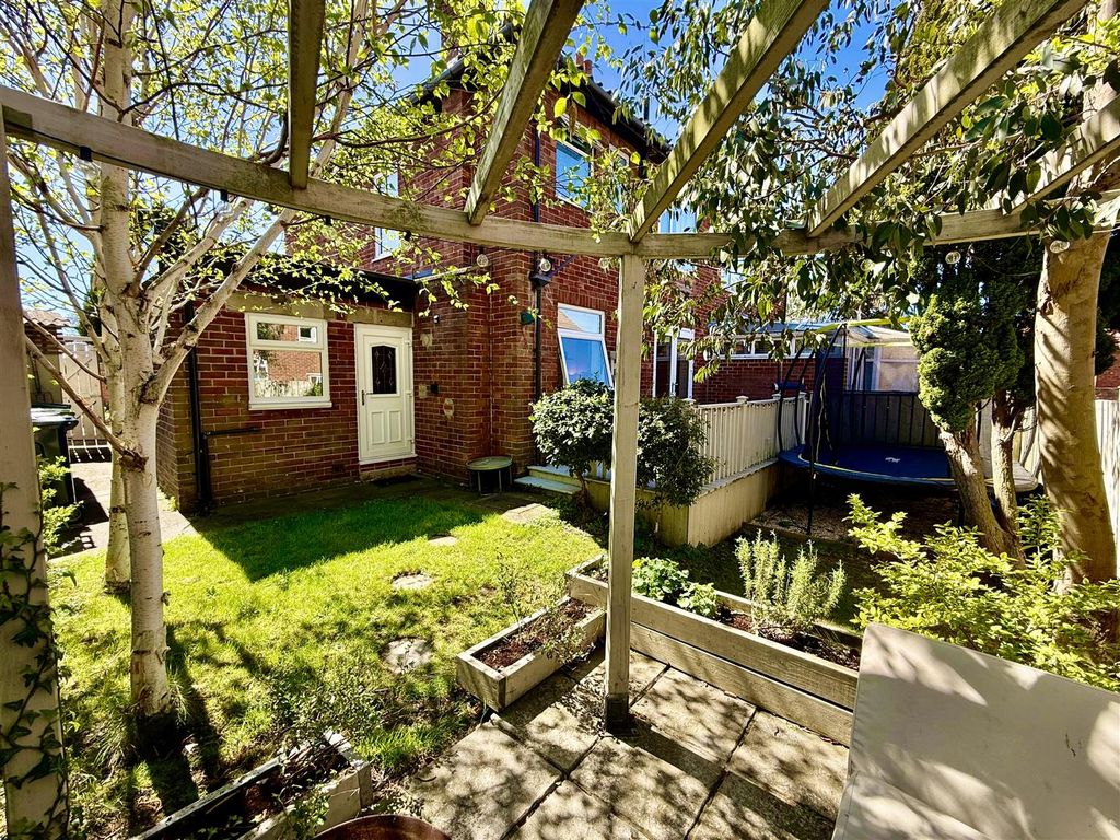 Additional image 16 of 4 bed semi-detached house for saleFelton Crescent, Gateshead NE8