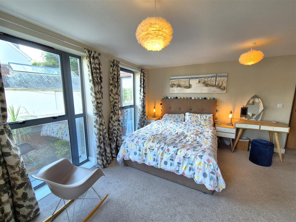 Additional image 13 of 3 bed flat for saleStation Road, Fowey PL23