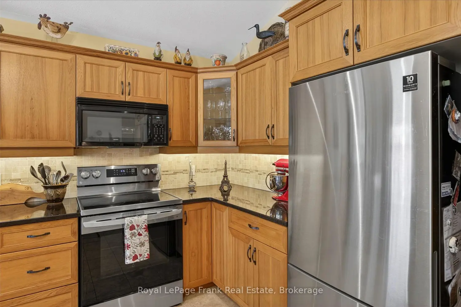 1333 Ireland Drive photo 3
