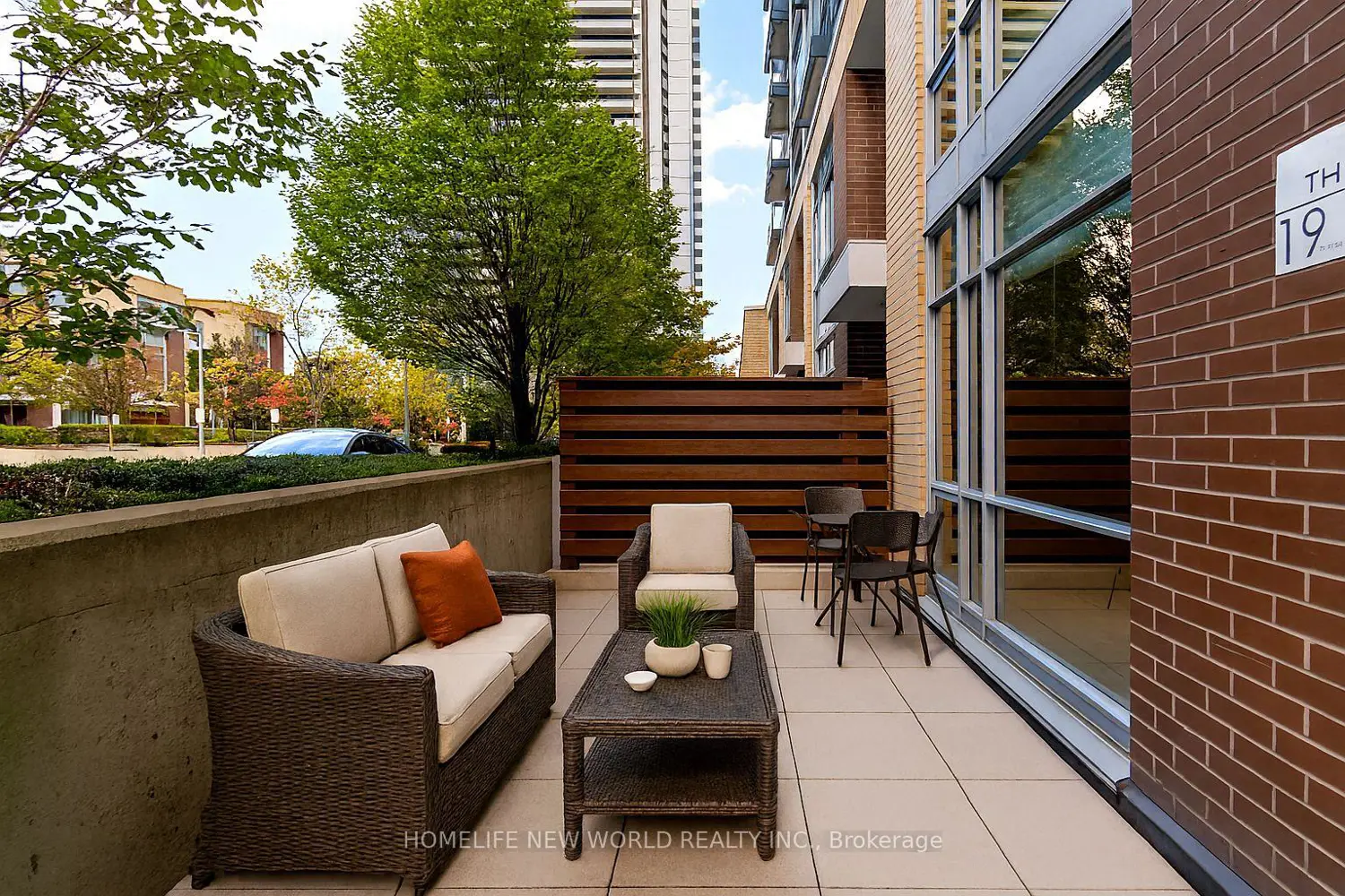 Additional image 2 of 19 Singer Court Th2