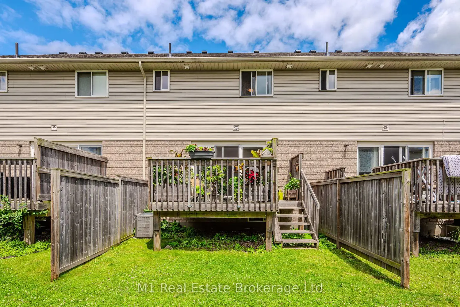 361 Arkell Road 17 photo 5