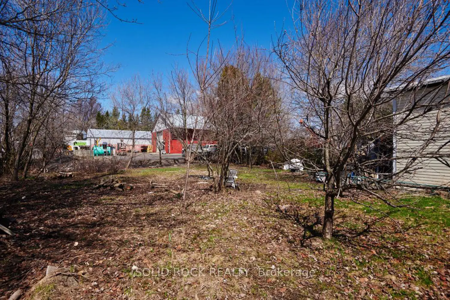 Additional image 19 of 11049 Gilmour Road