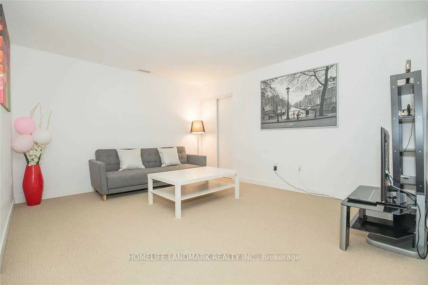 Additional image 10 of 26 Capreol Court G17