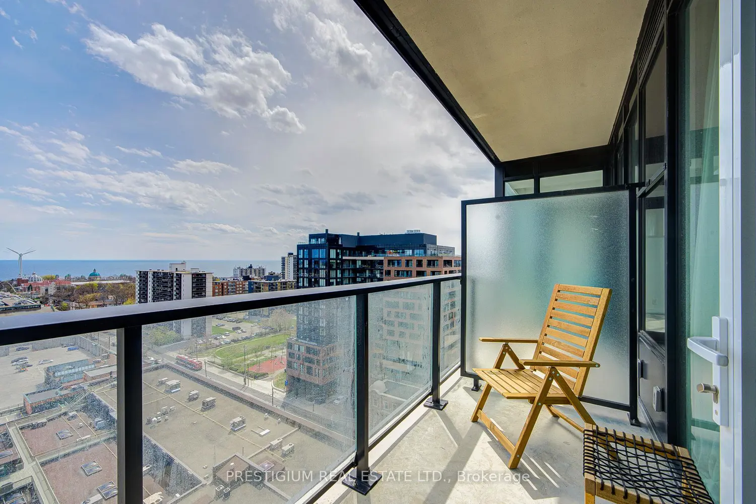Additional image 12 of 285 Dufferin Street 1311
