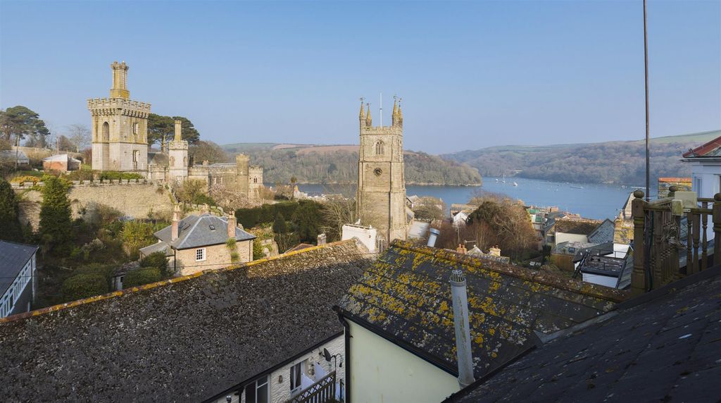 Additional image 2 of 3 bed terraced house for saleLostwithiel Street, Fowey PL23