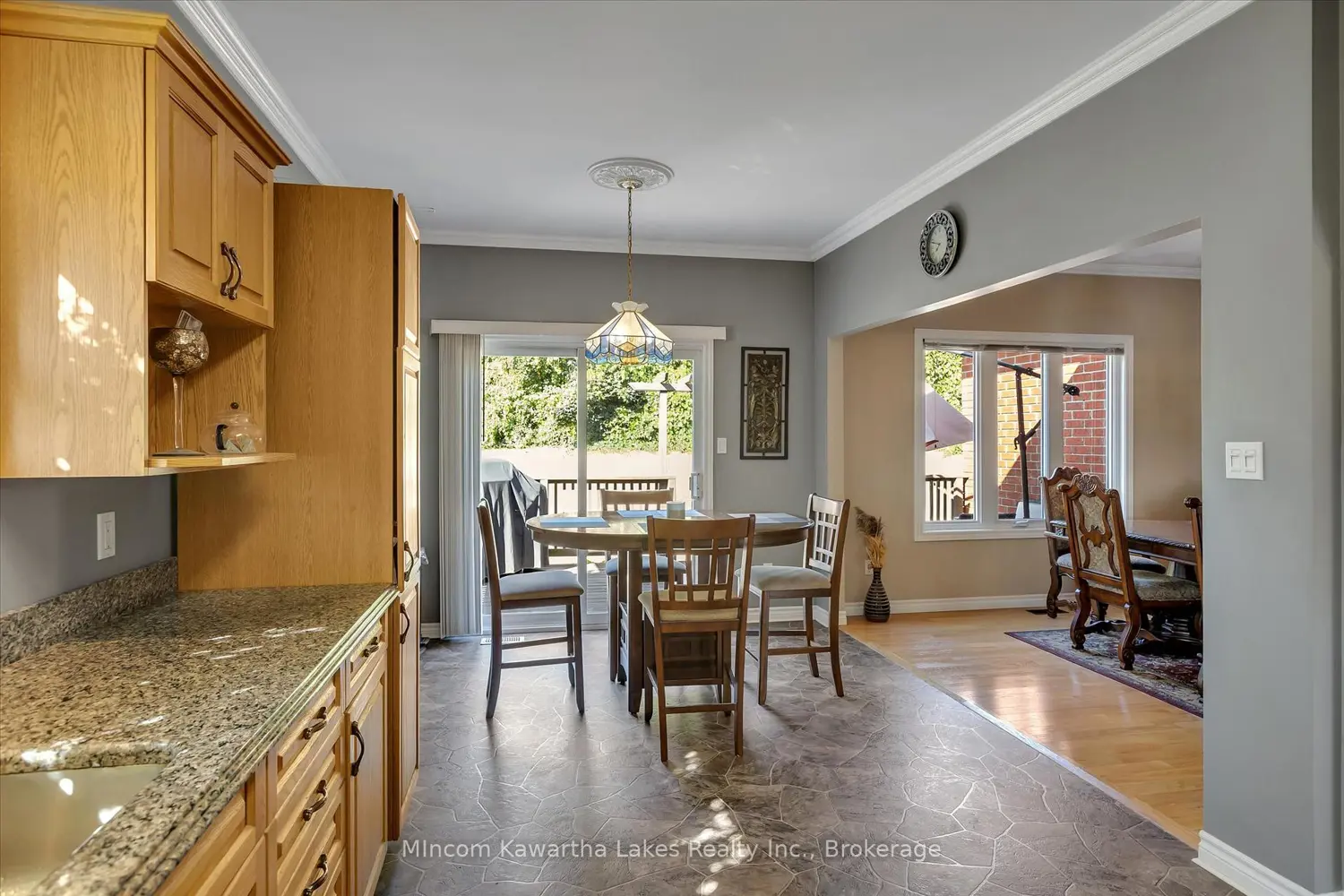 2301 Sumac Street photo 3