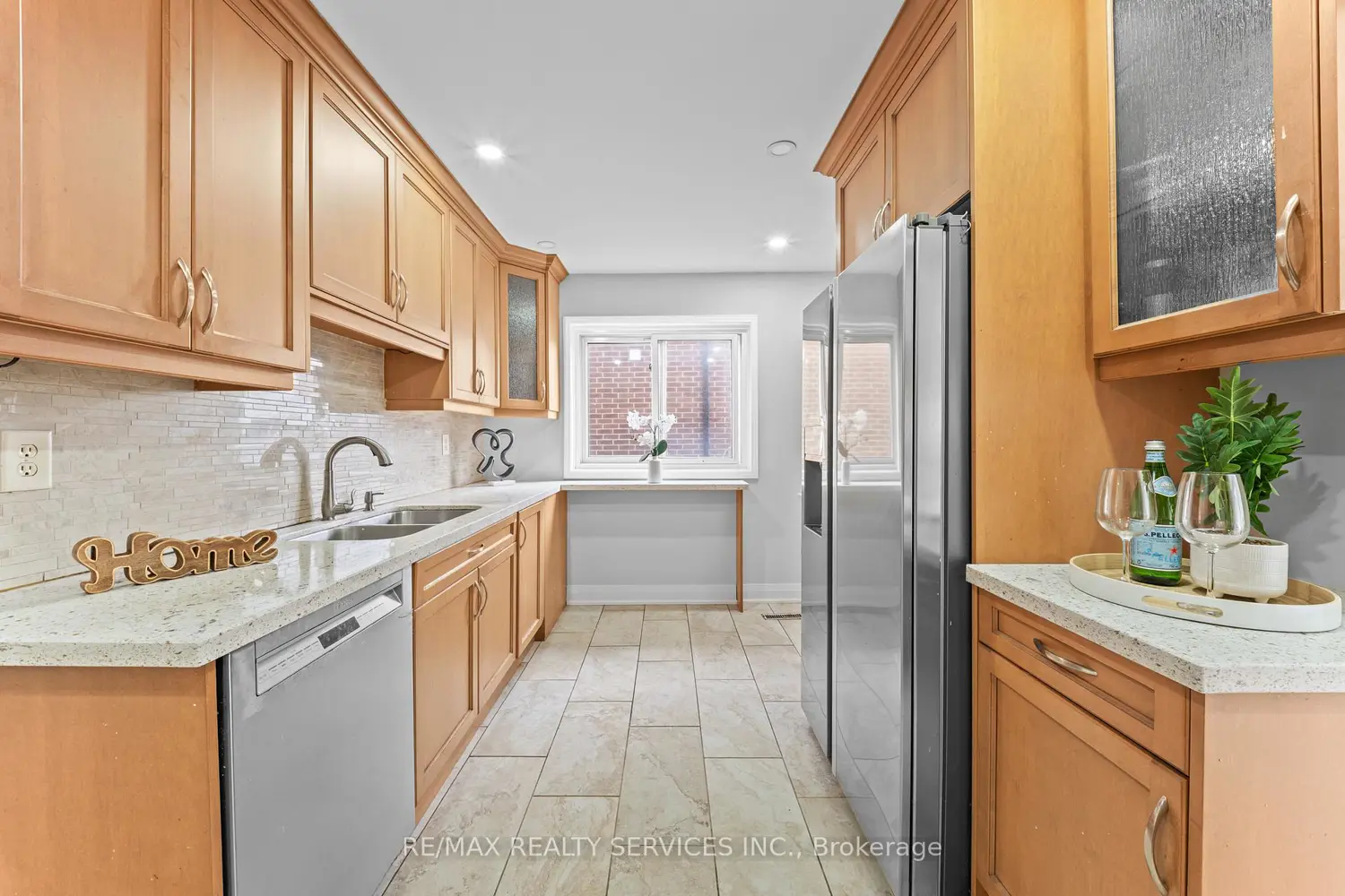 41 Tanager Square photo 3