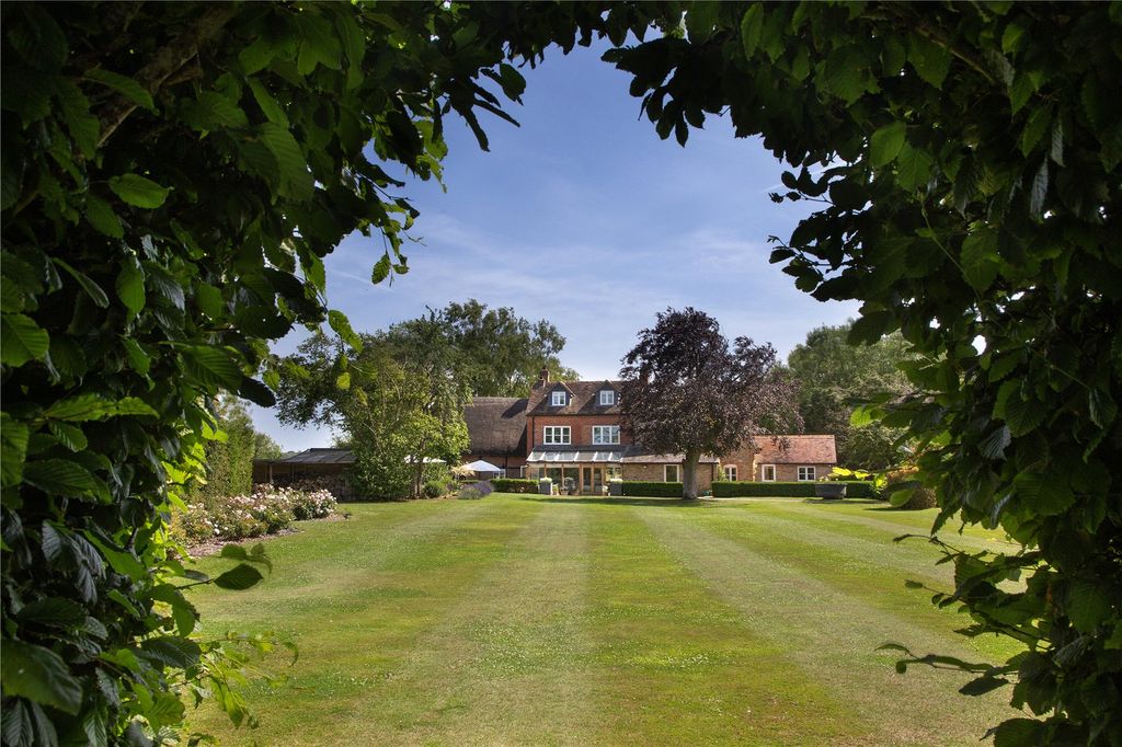 Additional image 7 of 8 bed detached house for saleThrupp, Faringdon, Oxfordshire SN7