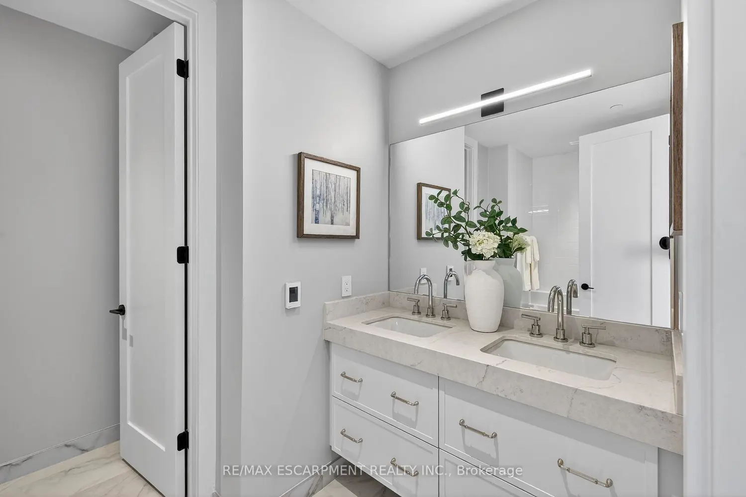 Additional image 9 of 123 Maurice Drive 401