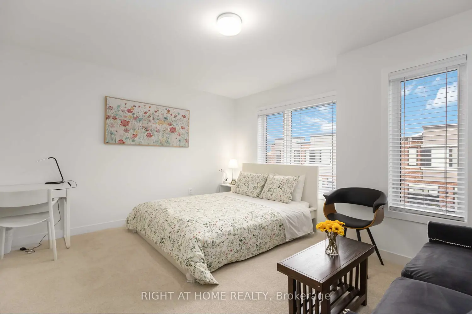Additional image 8 of 1557 Midland Avenue
