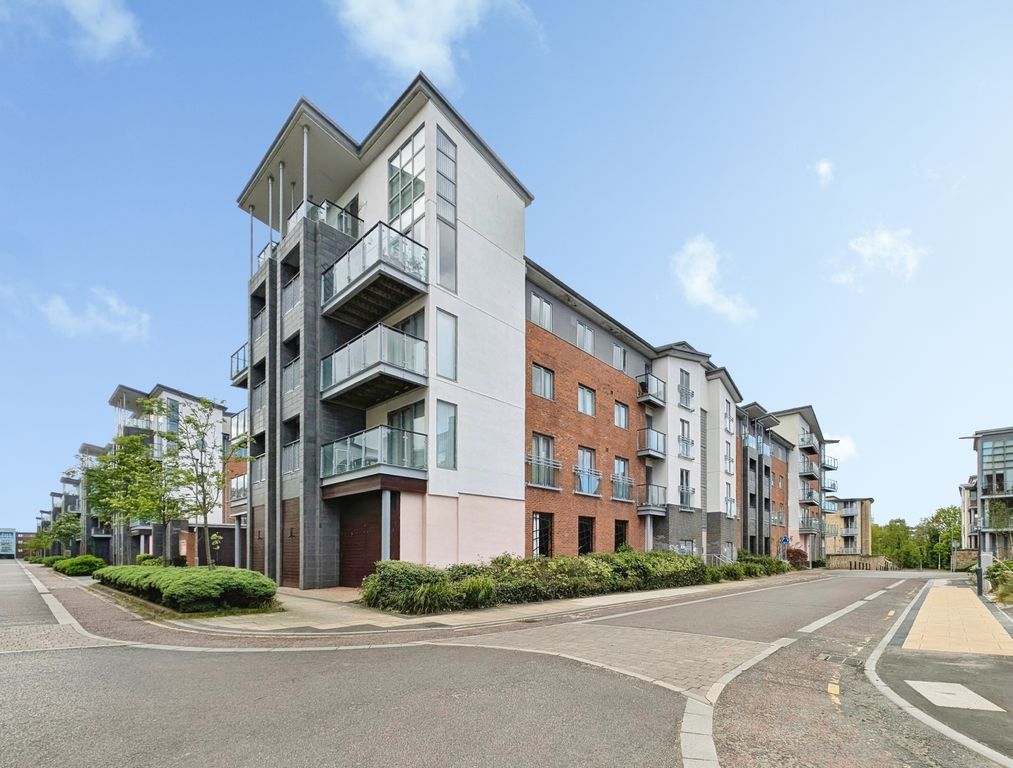2 bed flat for saleWorsdell Drive, Gateshead NE8