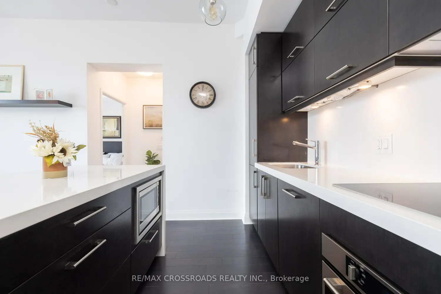 Additional image 6 of 1080 Bay Street 4509