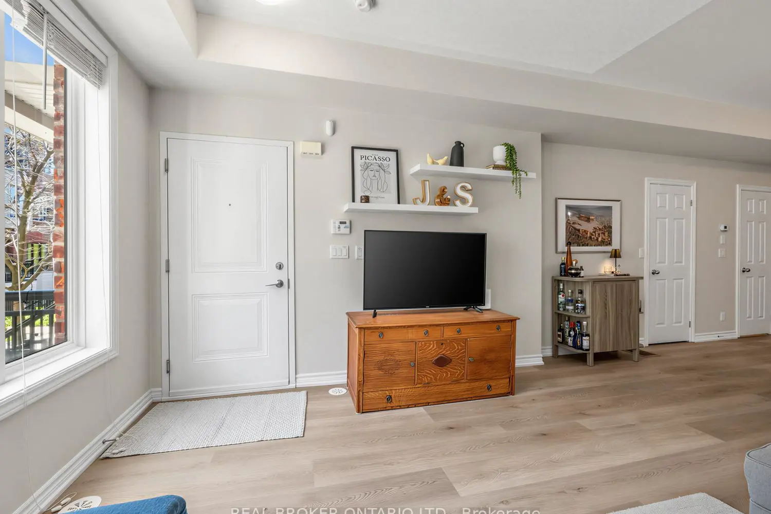 Additional image 3 of 30 Carnation Avenue 88