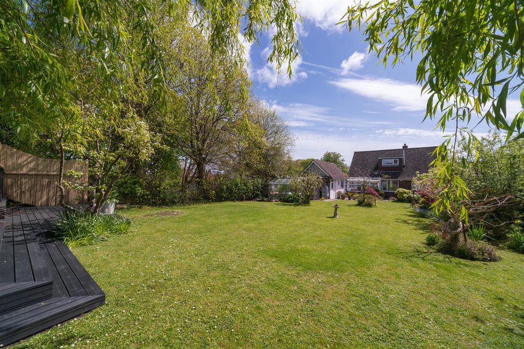 Additional image 18 of 3 bed detached house for saleNorton Green, Isle Of Wight PO40