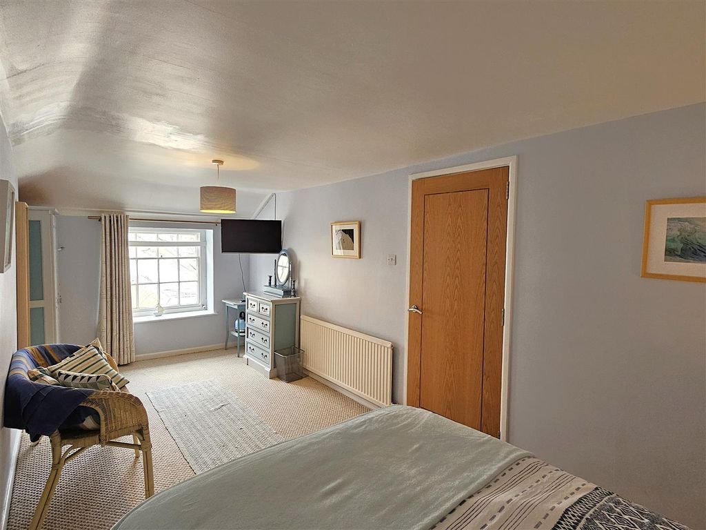 Additional image 15 of 3 bed maisonette for saleWebb Street, Fowey PL23