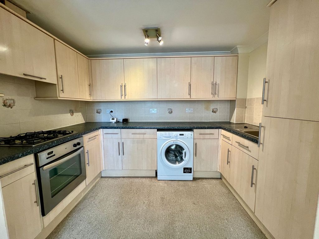Additional image 4 of 2 bed flat for saleUniversity Court, Grantham NG31