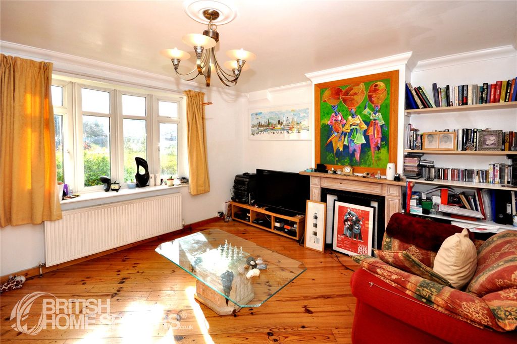 Additional image 2 of 4 bed semi-detached house for saleHind Crescent, Erith DA8
