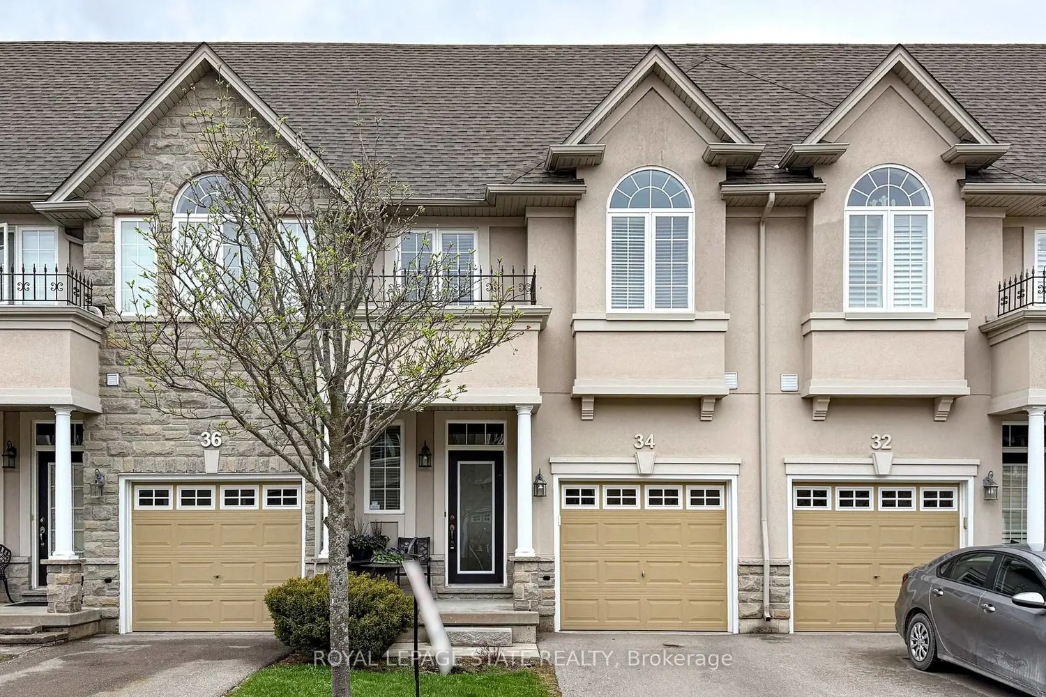 34 Forest Valley Crescent photo 3