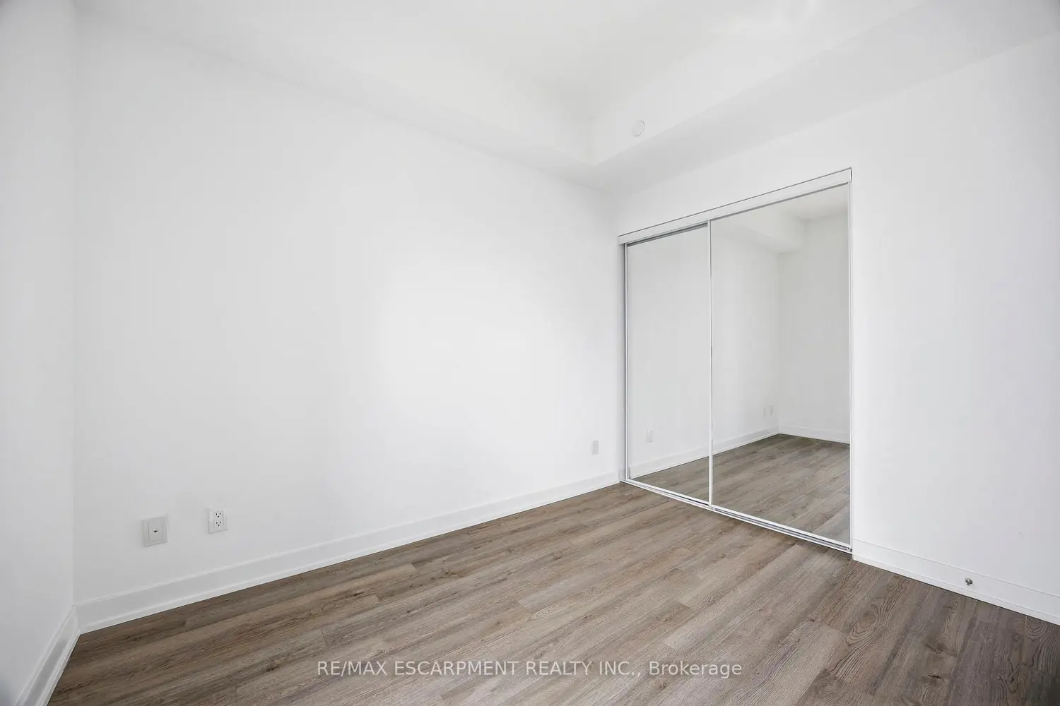 Additional image 9 of 5180 Yonge Street 2909