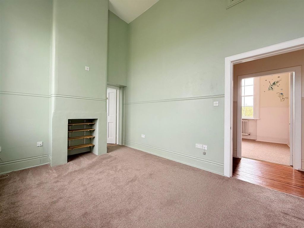 Additional image 18 of 3 bed flat for saleRoyal Naval Hospital, Great Yarmouth NR30