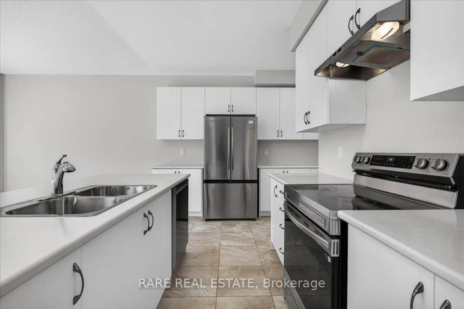 Additional image 4 of 38 Rochester Drive