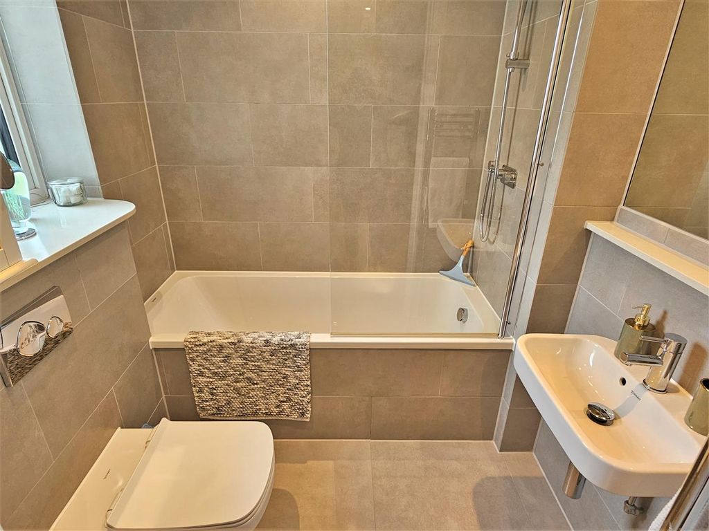Additional image 12 of 2 bed flat for saleStation Road, Fowey PL23