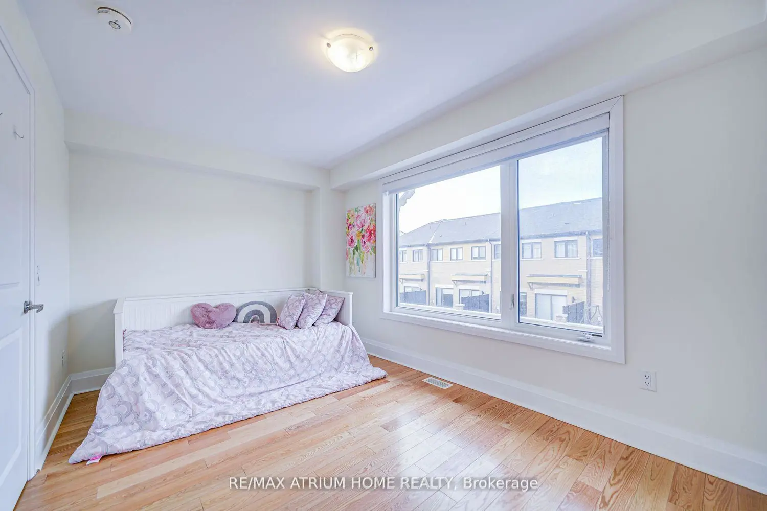 Additional image 13 of 252B Finch Avenue