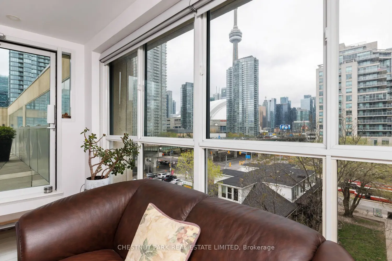 Additional image 7 of 460 Queens Quay 605E