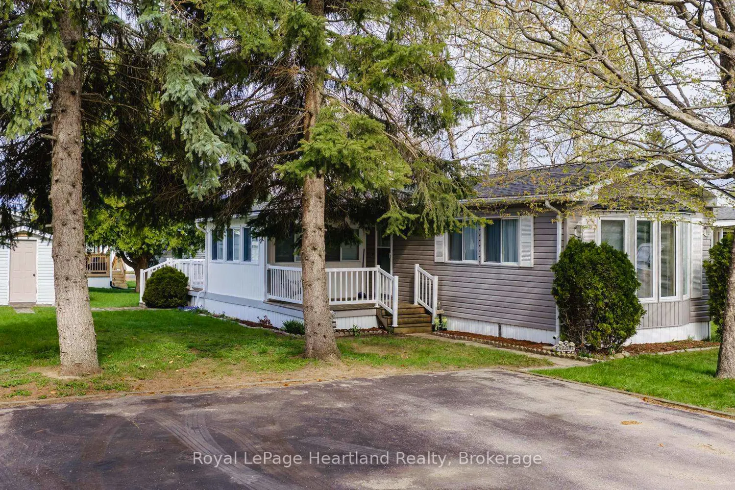 55 Cherokee Lane