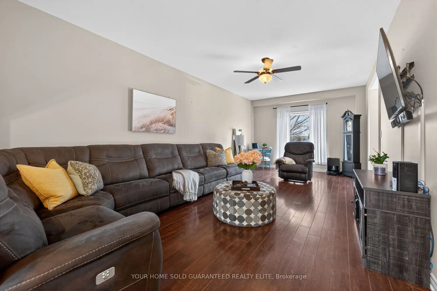 Additional image 3 of 4071 Bush Crescent