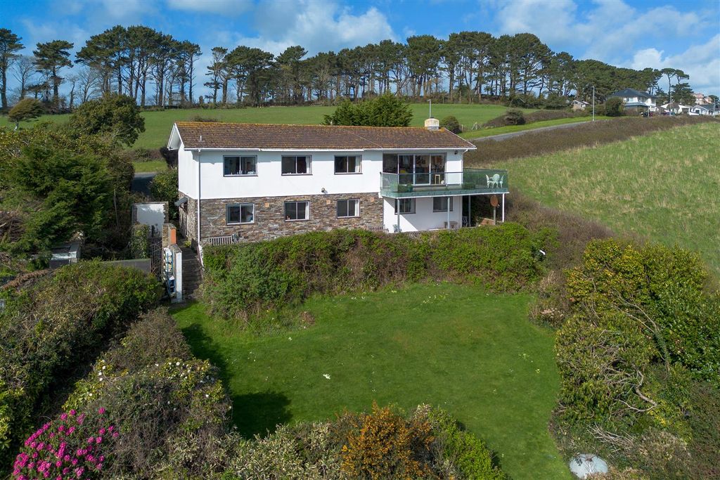 Additional image 3 of 4 bed detached house for saleHanson Drive, Fowey PL23