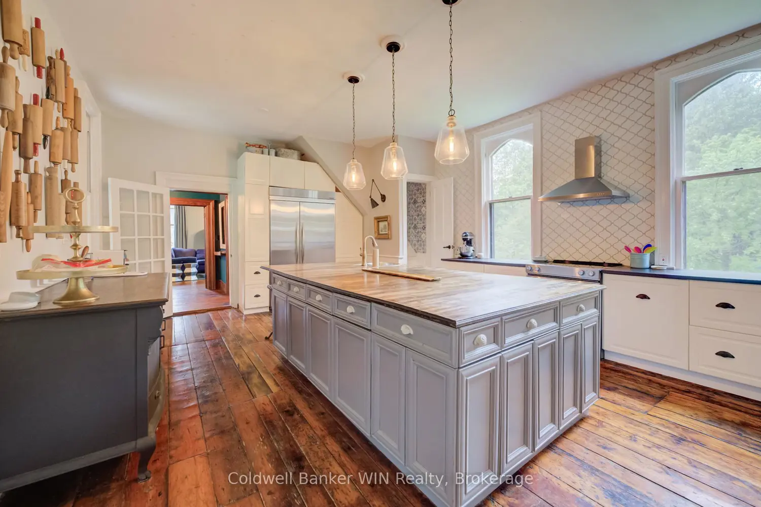 525 Silver Street photo 2