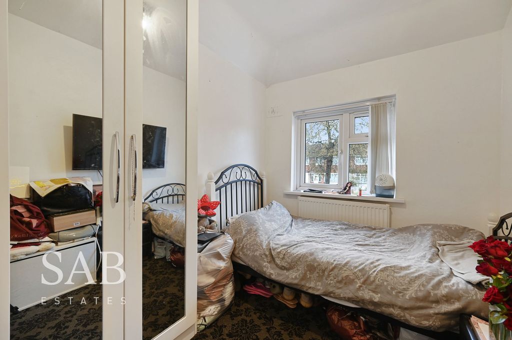Additional image 10 of 4 bed semi-detached house for saleAllenby Road, Southall UB1