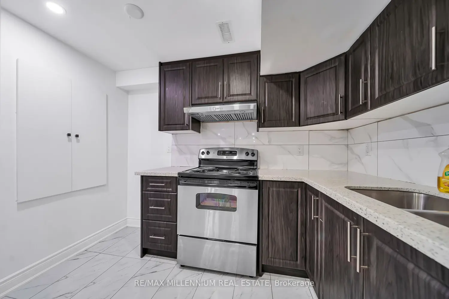 Additional image 18 of 36 Allangrove Drive