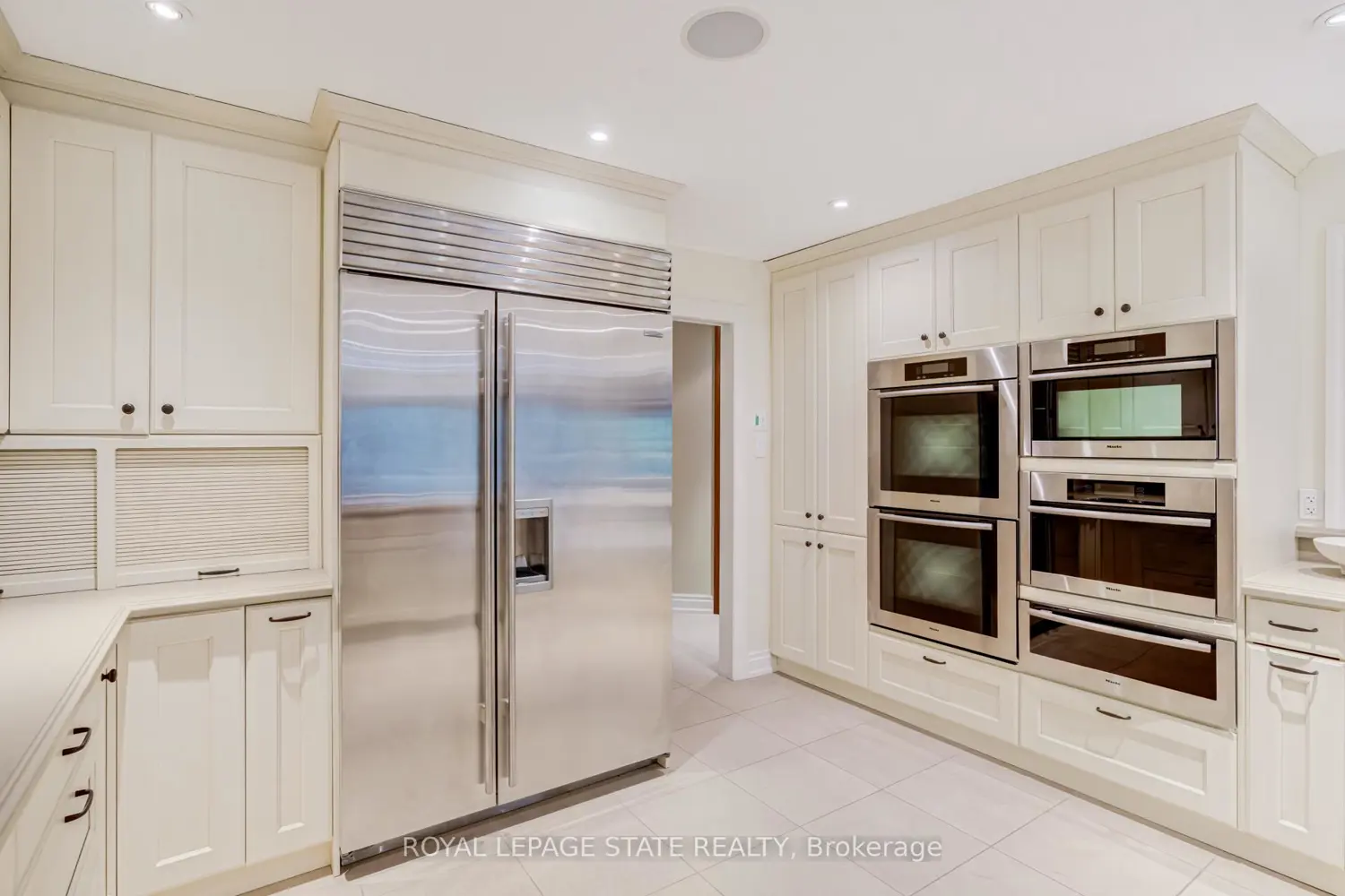 78 Chancery Drive photo 4
