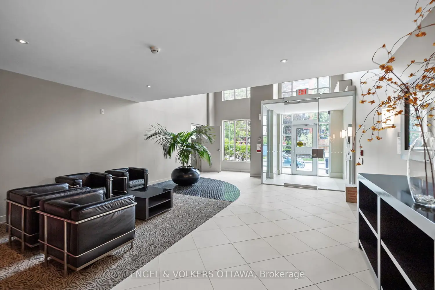 Additional image 15 of 138 Somerset Street 604