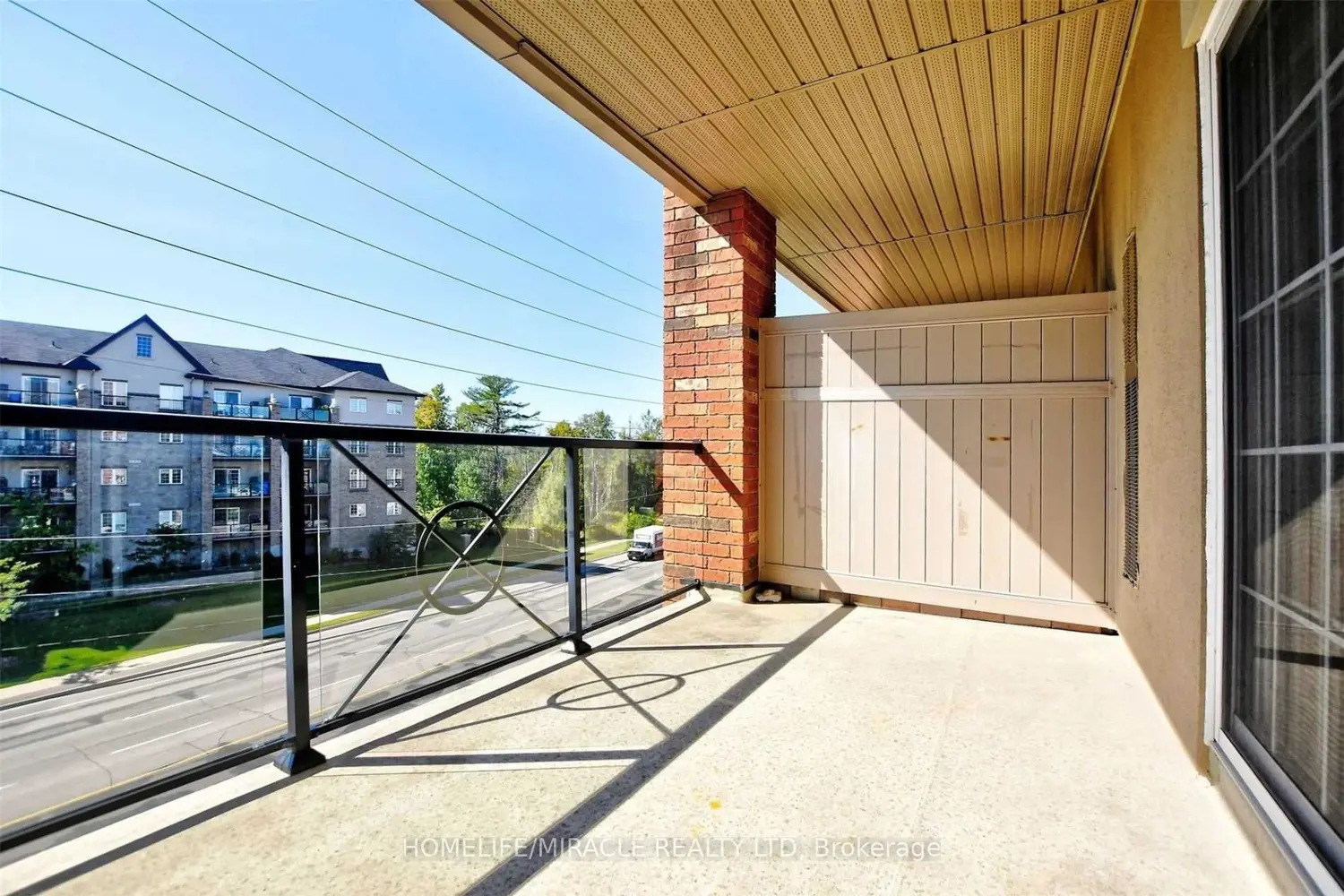 Additional image 15 of 39 Ferndale Drive 303
