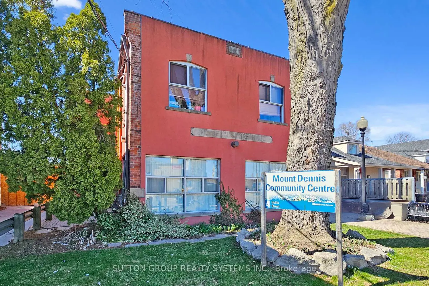Additional image 17 of 50 Brownville Avenue