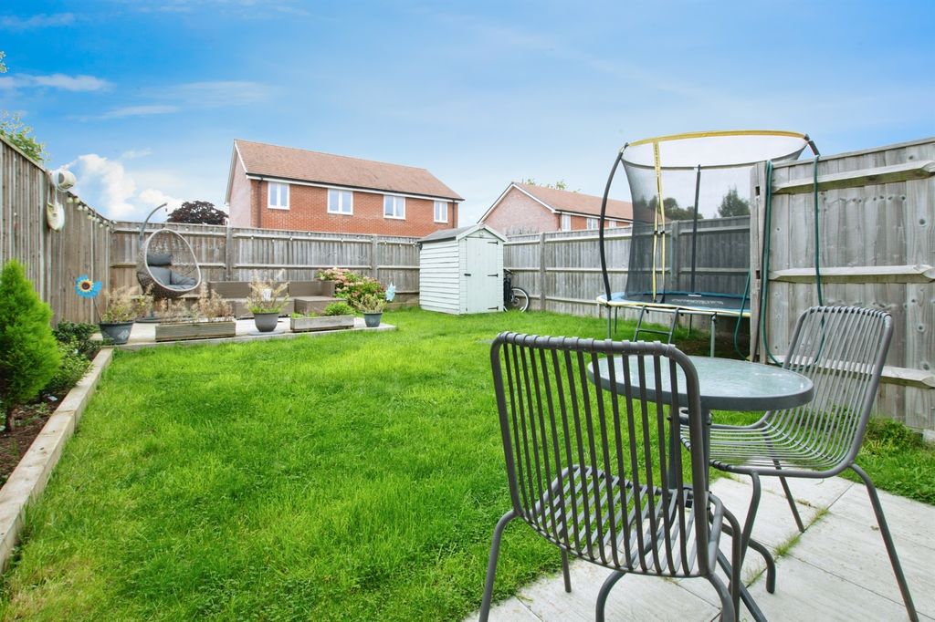 Additional image 17 of 2 bed semi-detached house for saleAugustus Avenue, Fordingbridge SP6