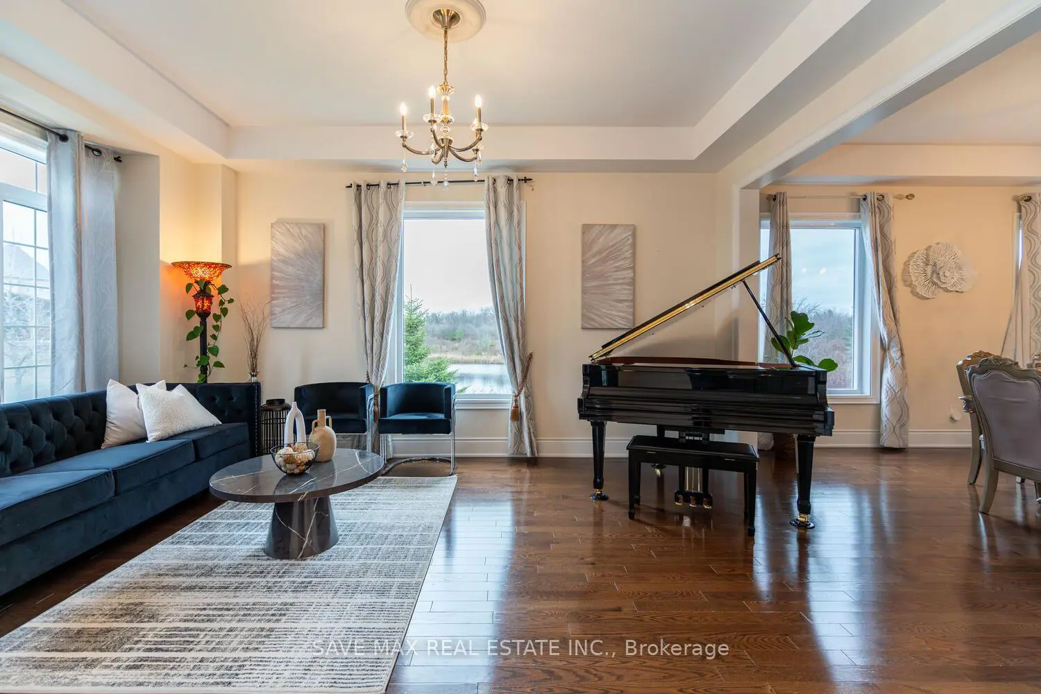 16 Layton Street photo 5