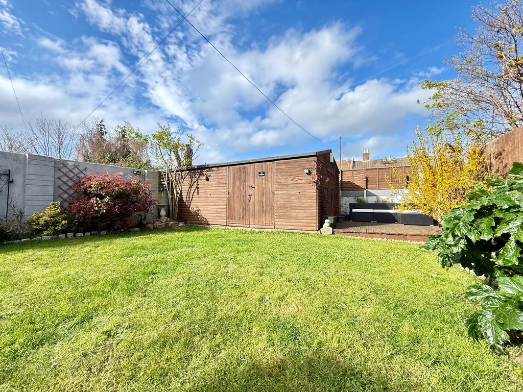 Additional image 7 of 4 bed detached house for saleLivingstone Road, Gillingham ME7
