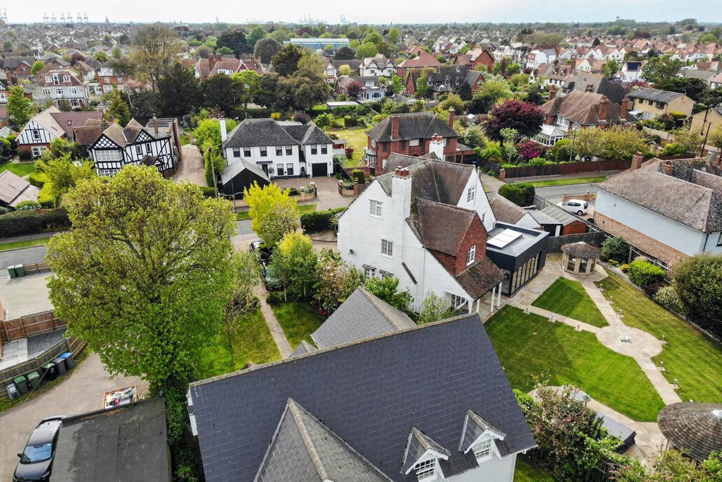 Additional image 30 of 4 bed detached house for saleMarcus Road, Old Felixstowe, Suffolk IP11