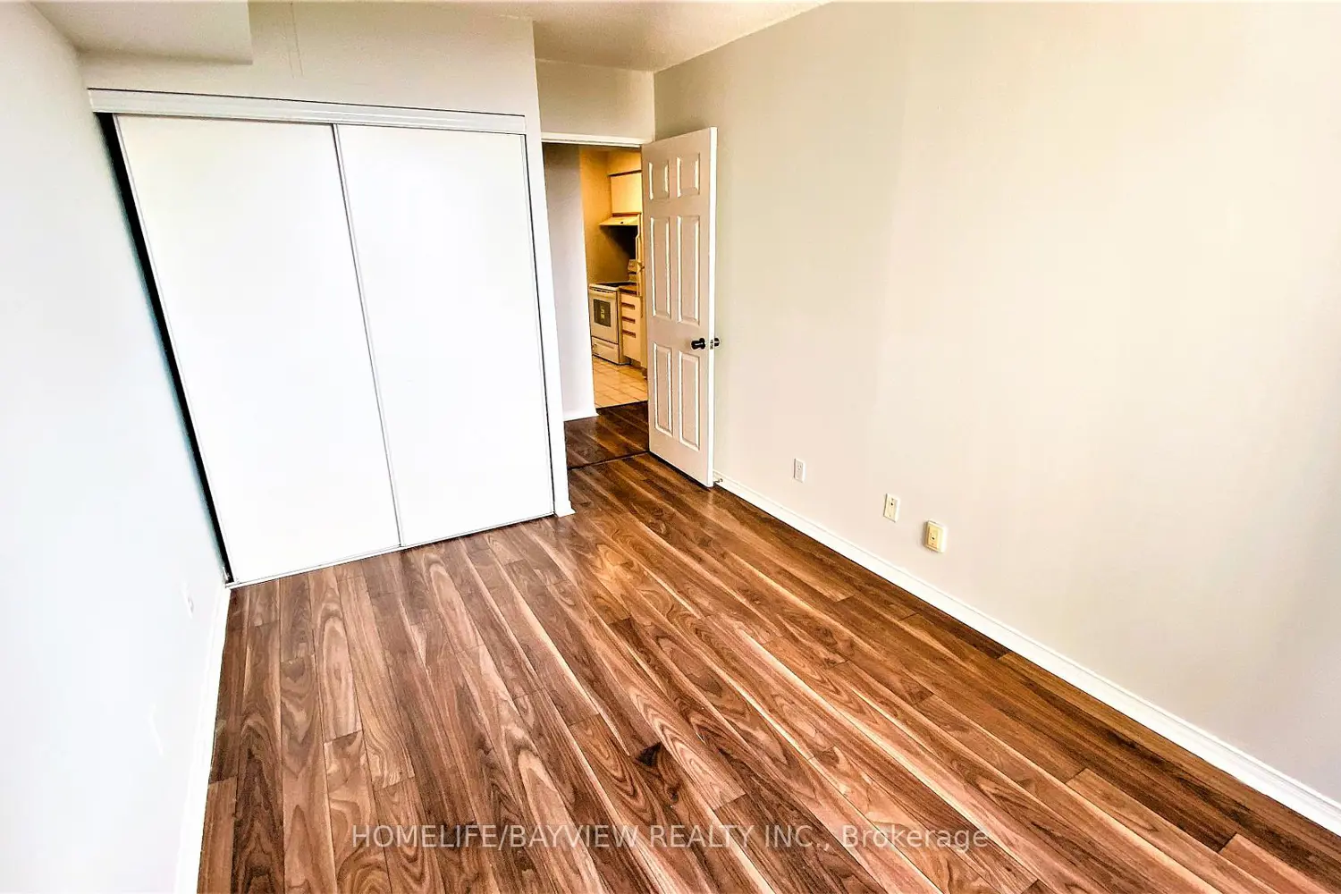 Additional image 10 of 18 Hillcrest Avenue 1708
