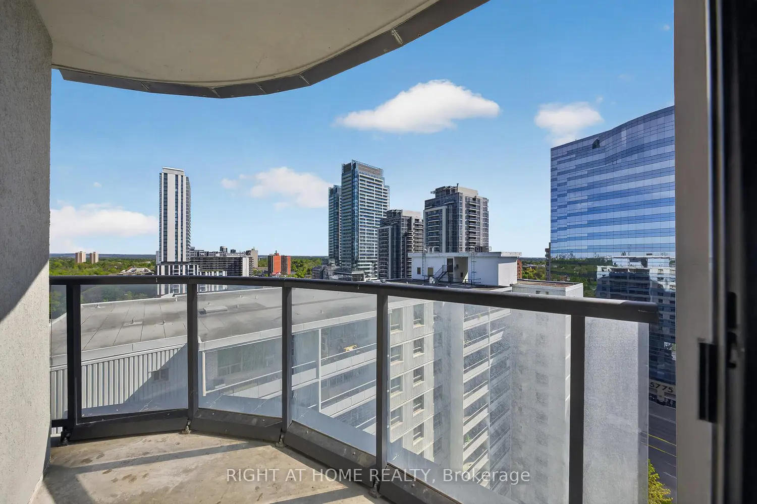 Additional image 2 of 5740 Yonge Street 1307