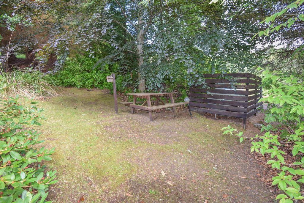 Additional image 25 of 4 bed detached house for saleCul-A-Mhuilinn, Milton, Drumnadrochit IV63